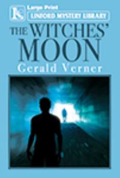 Paperback The Witches' Moon [Large Print] Book