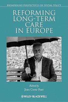 Paperback Reforming Long-Term Care in Europe Book