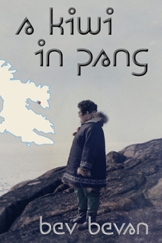 Paperback A Kiwi in Pang Book
