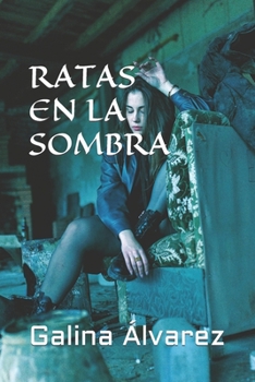 Paperback Ratas en la sombra [Spanish] Book