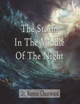 Paperback The Storm in the Middle of the Night Book