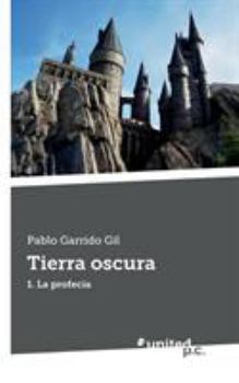 Paperback Tierra Oscura [Spanish] Book