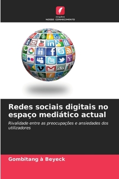 Paperback Redes sociais digitais no espaço mediático actual [Portuguese] Book