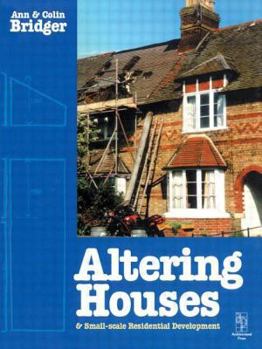Paperback Altering Houses and Small Scale Residential Developments Book