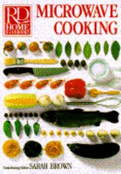 Paperback Microwave Cooking (RD Home Handbooks) Book
