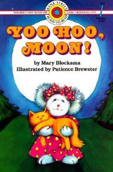 Paperback Yoo Hoo, Moon! Book