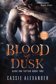 Paperback Blood at Dusk -- Large Print [Large Print] Book