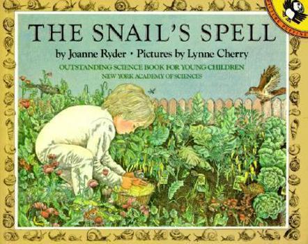 Paperback The Snail's Spell Book