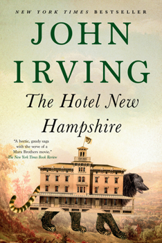 Paperback The Hotel New Hampshire Book