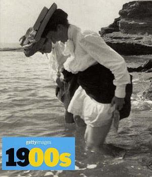 Paperback 1900s: Decades of the 20th Century = Dekaden Des 20. Jahrhunderts = Decennies Du Xxe Siecle Book