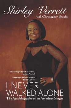 Paperback I Never Walked Alone: The Autobiography of an American Singer Book