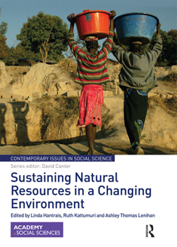 Paperback Sustaining Natural Resources in a Changing Environment Book