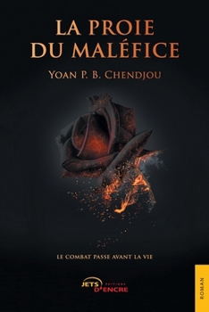 Paperback La Proie du maléfice [French] Book