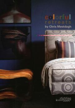 Paperback Colorful Retreats (English and Dutch and Spanish and German Edition) Book