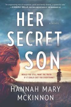 Paperback Her Secret Son Book