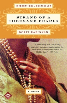 Paperback Strand of a Thousand Pearls Book