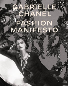 Hardcover Gabrielle Chanel: Fashion Manifesto Book