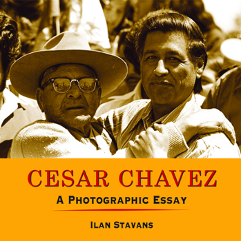 Paperback C?sar Ch?vez: A Photographic Essay Book