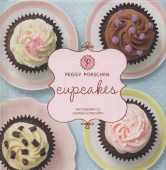 Hardcover Peggy Porschens Cupcakes Book