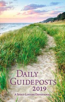 Hardcover Daily Guideposts 2019: A Spirit-Lifting Devotional Book