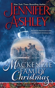 Paperback A Mackenzie Family Christmas: The Perfect Gift Book