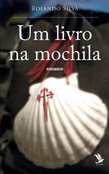 Paperback Um livro na mochila [Portuguese] Book