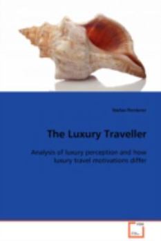 Paperback The Luxury Traveller Book