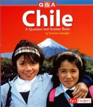 Paperback Chile: A Question and Answer Book