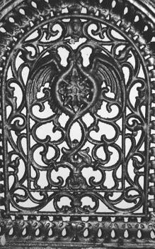 Paperback The Coven Book