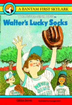 Paperback Walter's Lucky Socks Book