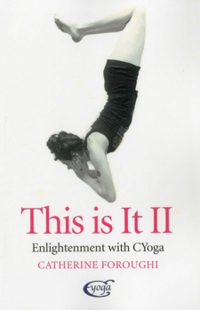 Paperback This Is It : Enlightenment with CYoga Book