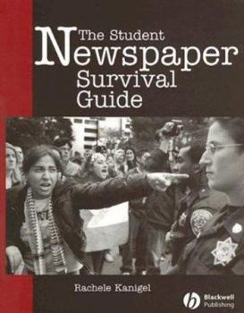 Paperback The Student Newspaper Survival Guide Book