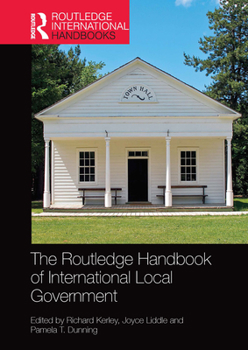 Paperback The Routledge Handbook of International Local Government Book