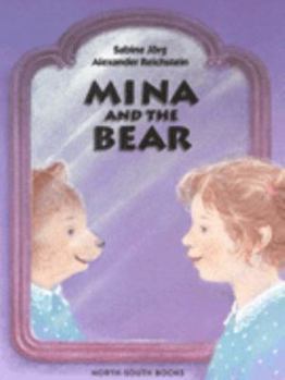 Hardcover Mina and the Bear Book