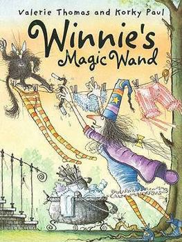 Paperback Winnie's Magic Wand Book