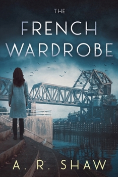 Paperback The French Wardrobe Book