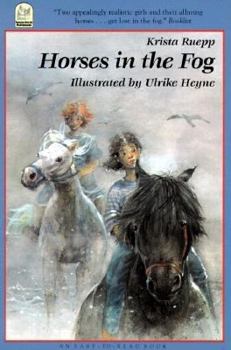 Paperback Horses in the Fog Book