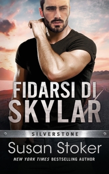 Paperback Fidarsi di Skylar [Italian] Book