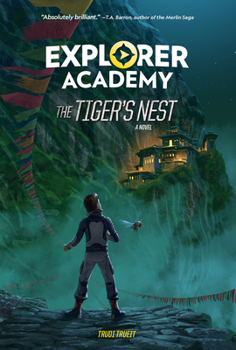 Paperback Explorer Academy: The Tiger's Nest (Book 5) Book