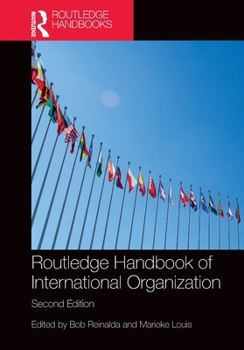 Paperback Routledge Handbook of International Organization Book