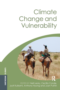 Paperback Climate Change and Vulnerability Book