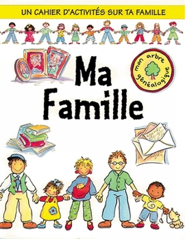 Paperback Ma Famille Book