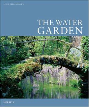 Hardcover The Water Garden Book