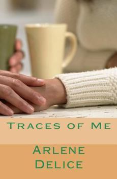 Paperback Traces of Me Book