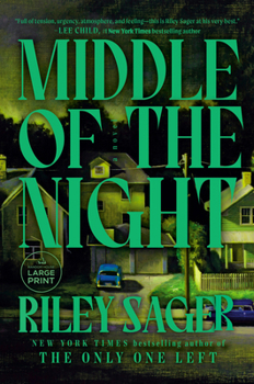 Paperback Middle of the Night [Large Print] Book