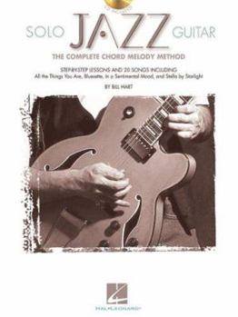 Paperback Solo Jazz Guitar: The Complete Chord Melody Method Book