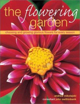 Paperback The Flowering Garden Book