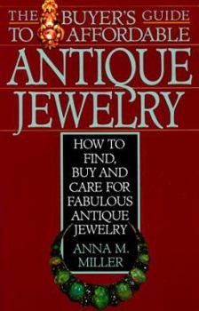Paperback The Buyer's Guide to Jewelry Book