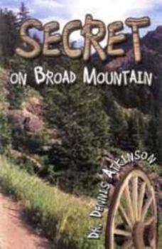 Paperback Secret on Broad Mountain Book