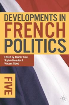 Paperback Developments in French Politics 5 Book